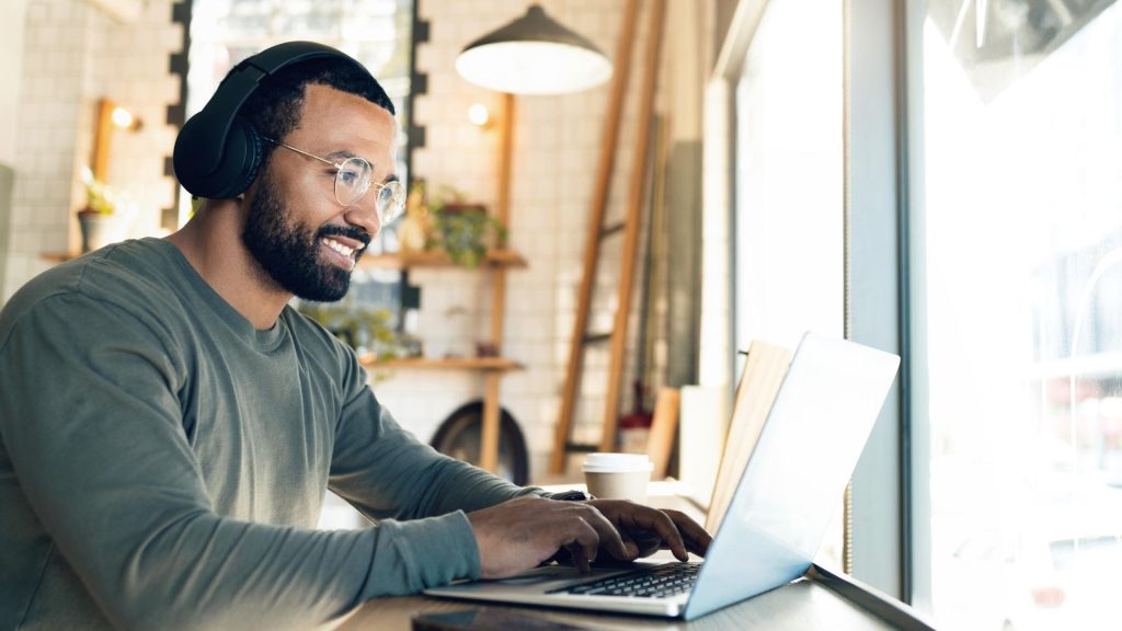 Remote-Working|IT-Support|Beating-Competition|Costs|Collaborative-Support|Cyber-Security